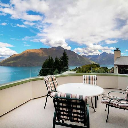 Ruby'S Fernhill Vista Villa Queenstown Exterior photo