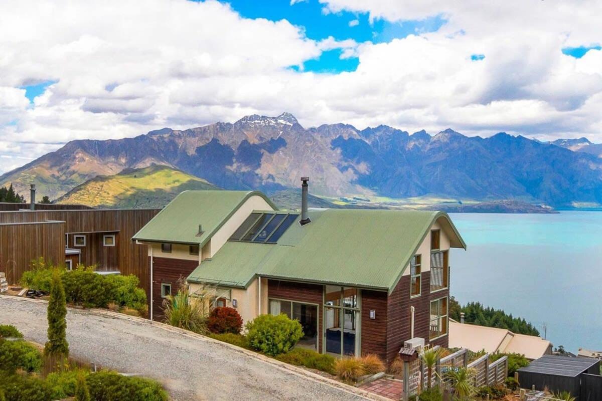 Ruby'S Fernhill Vista Villa Queenstown Exterior photo